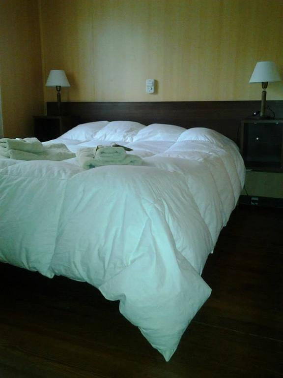 Hotel Alihuen Сьерра-де-ла-Вентана Номер фото